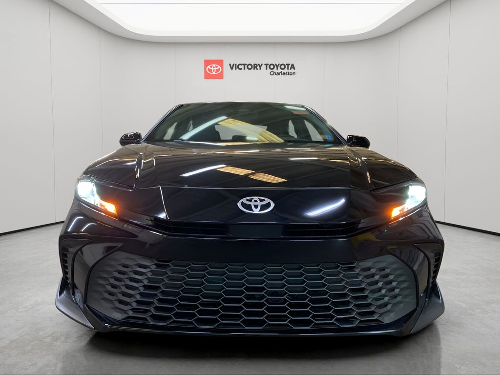 2026 Toyota Camry SE photo 8