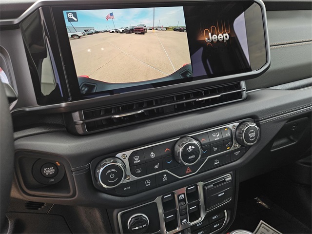2025 Jeep Gladiator Mojave photo 19