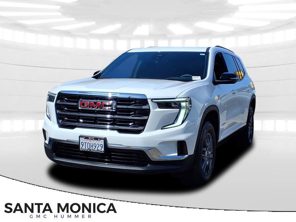 2025 GMC Acadia Elevation's photo