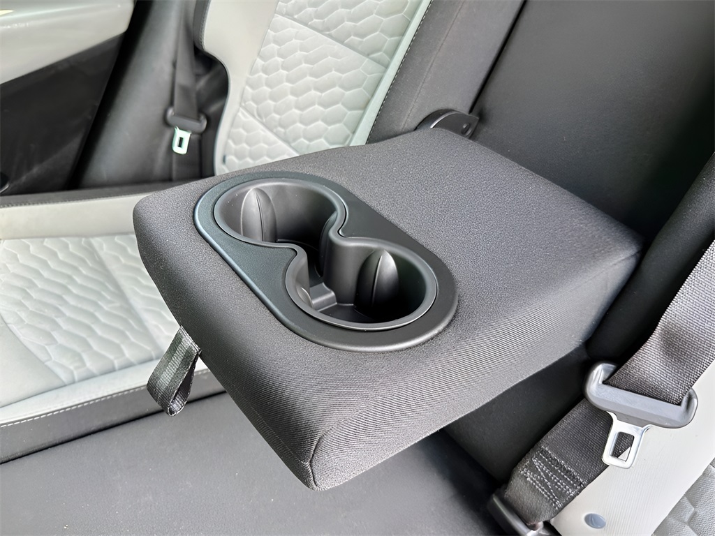 2020 Chevrolet Equinox LS photo 21