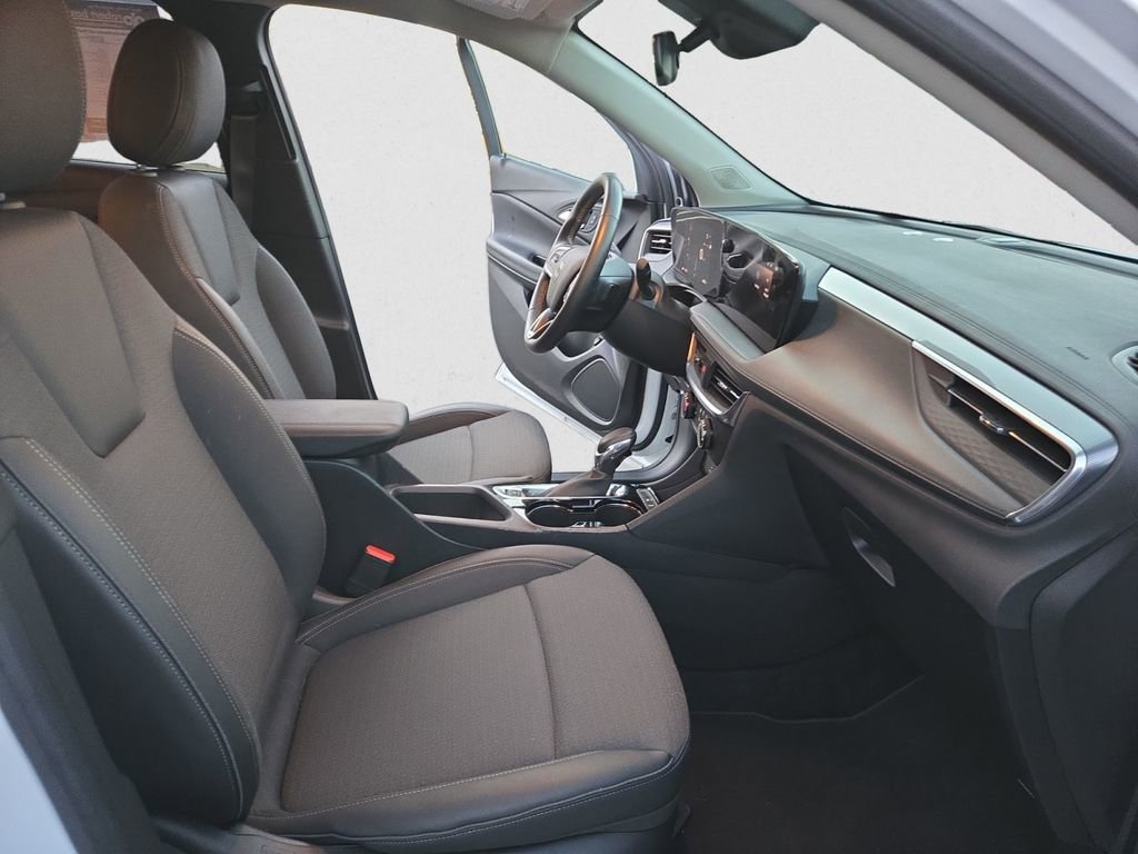 2024 Buick Encore GX Preferred photo 17