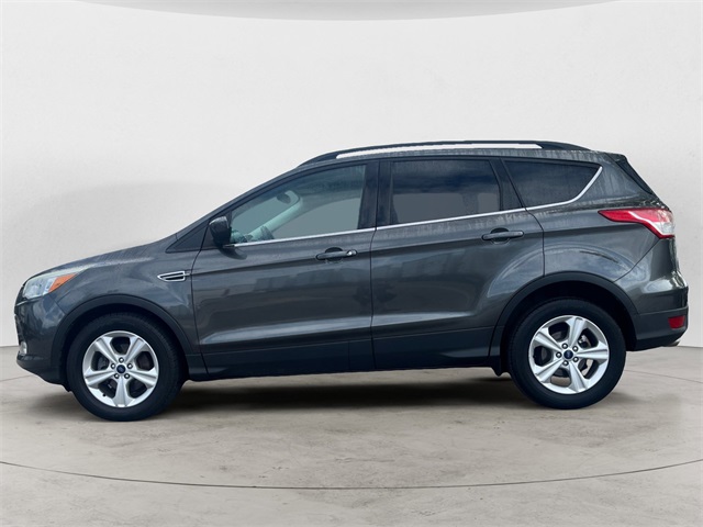 2016 Ford Escape SE photo 2