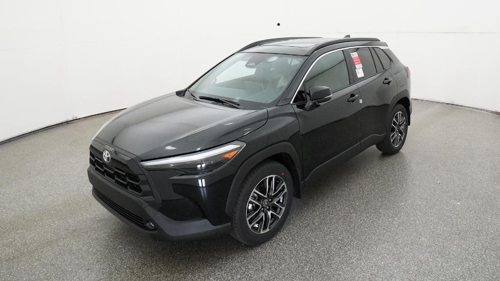 2026 Toyota Corolla Cross XLE's photo