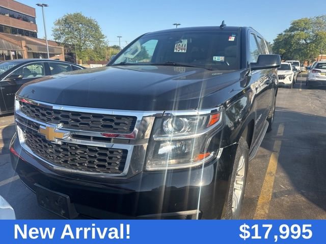 2019 Chevrolet Suburban LT photo 19