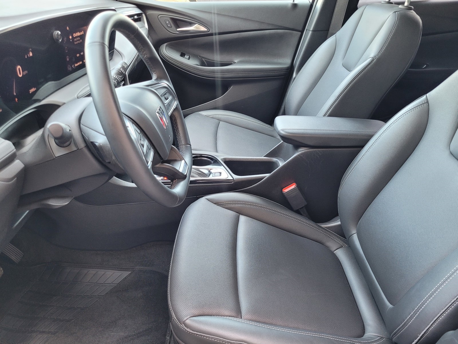 2024 Buick Encore GX Sport Touring photo 17