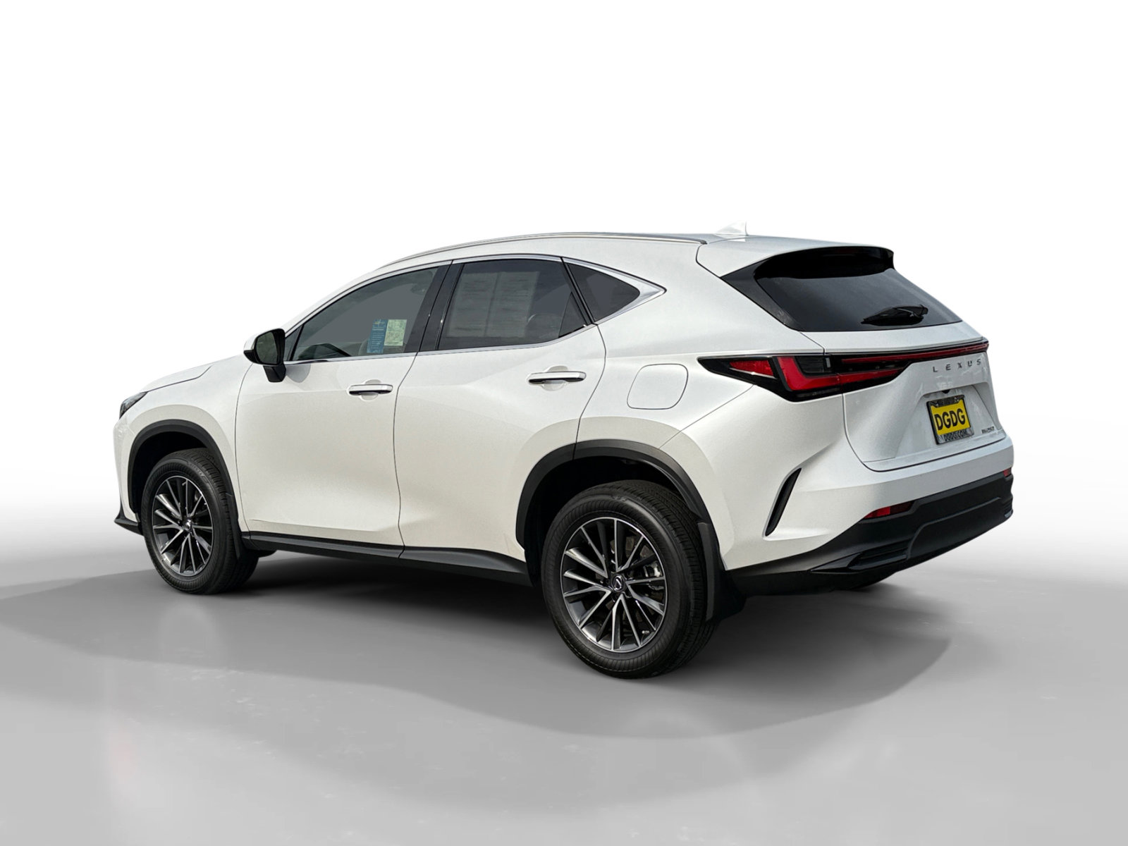 2022 Lexus NX 250 photo 3