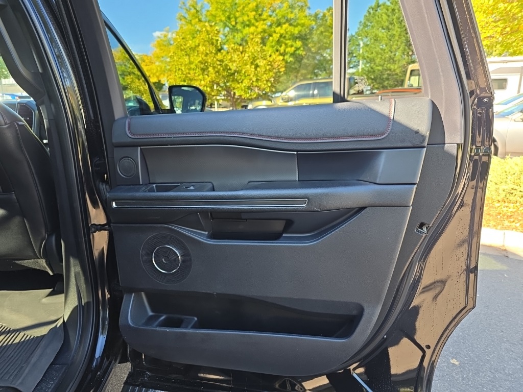 2020 Ford Expedition MAX Limited photo 19