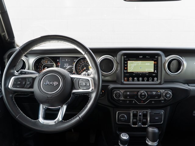 2022 Jeep Wrangler Unlimited Sahara photo 21