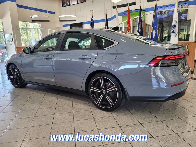 2023 Honda Accord Hybrid Sport photo 4