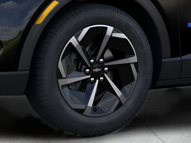 2026 Chevrolet Equinox EV 1LT photo 4