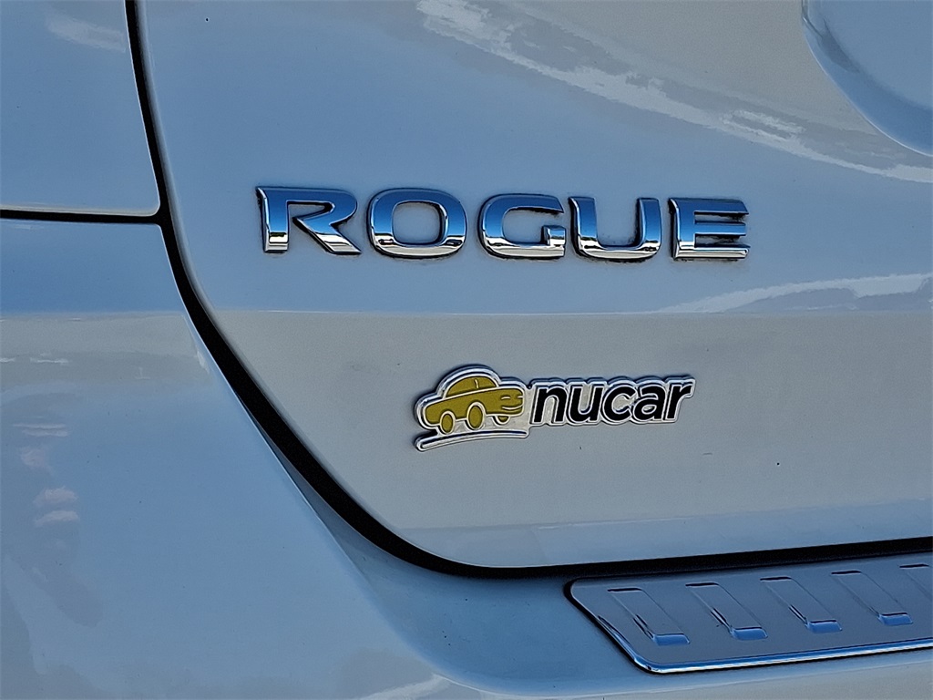2020 Nissan Rogue SL photo 26