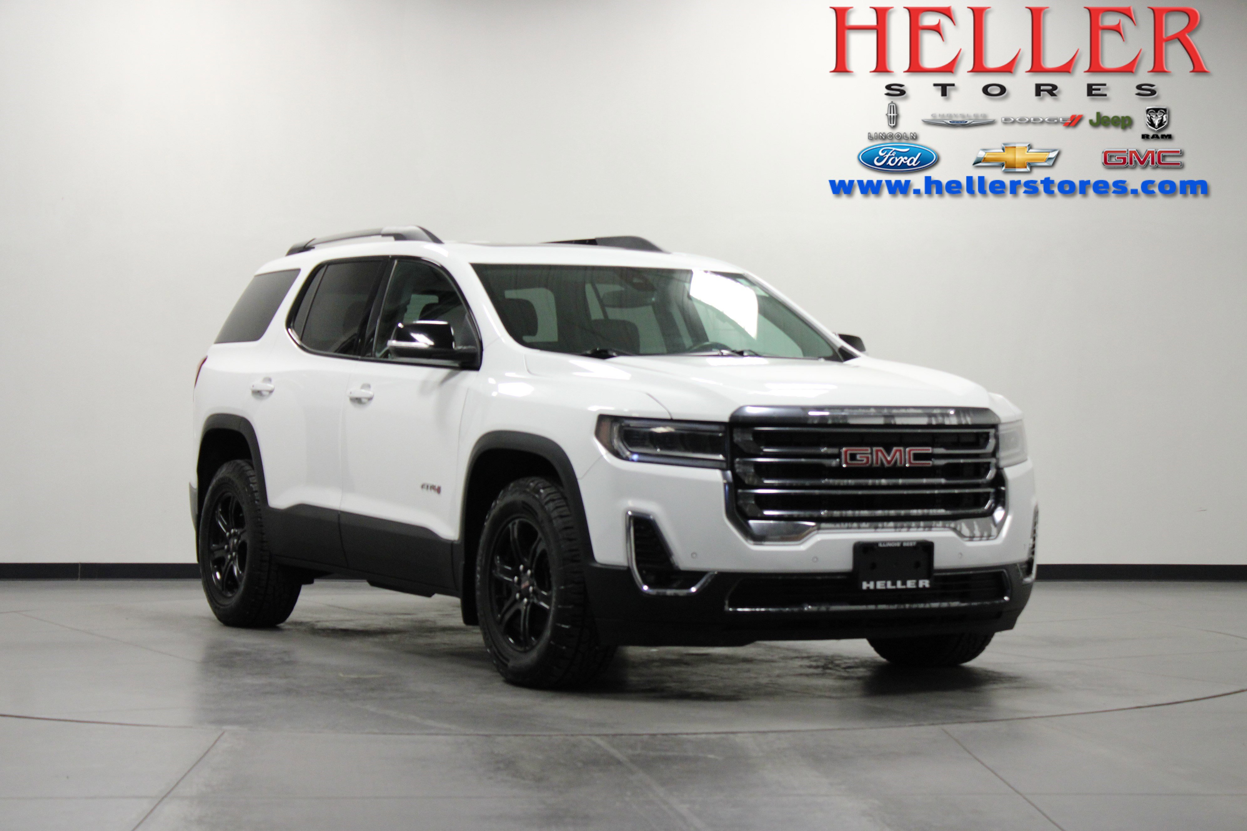 2023 GMC Acadia AT4's photo