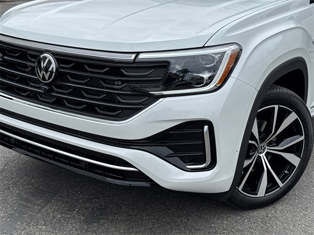 2025 Volkswagen Atlas SEL Premium R-Line photo 7