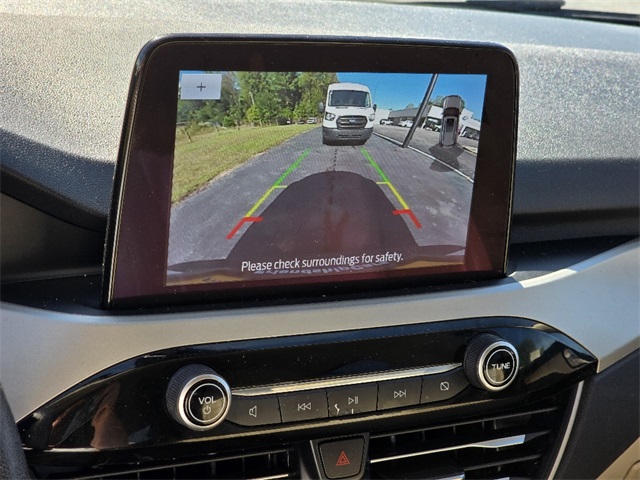 2020 Ford Escape SEL photo 4