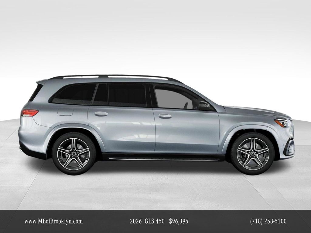 2026 Mercedes Benz GLS 450 4MATIC photo 2