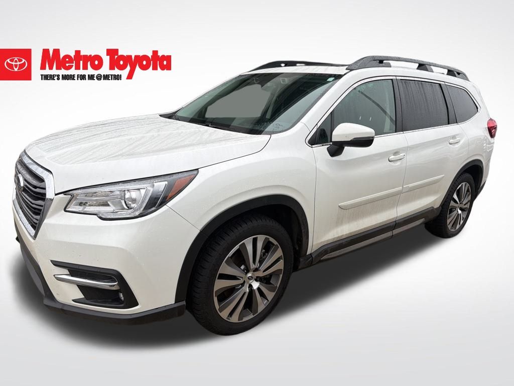 2022 Subaru Ascent Limited's photo