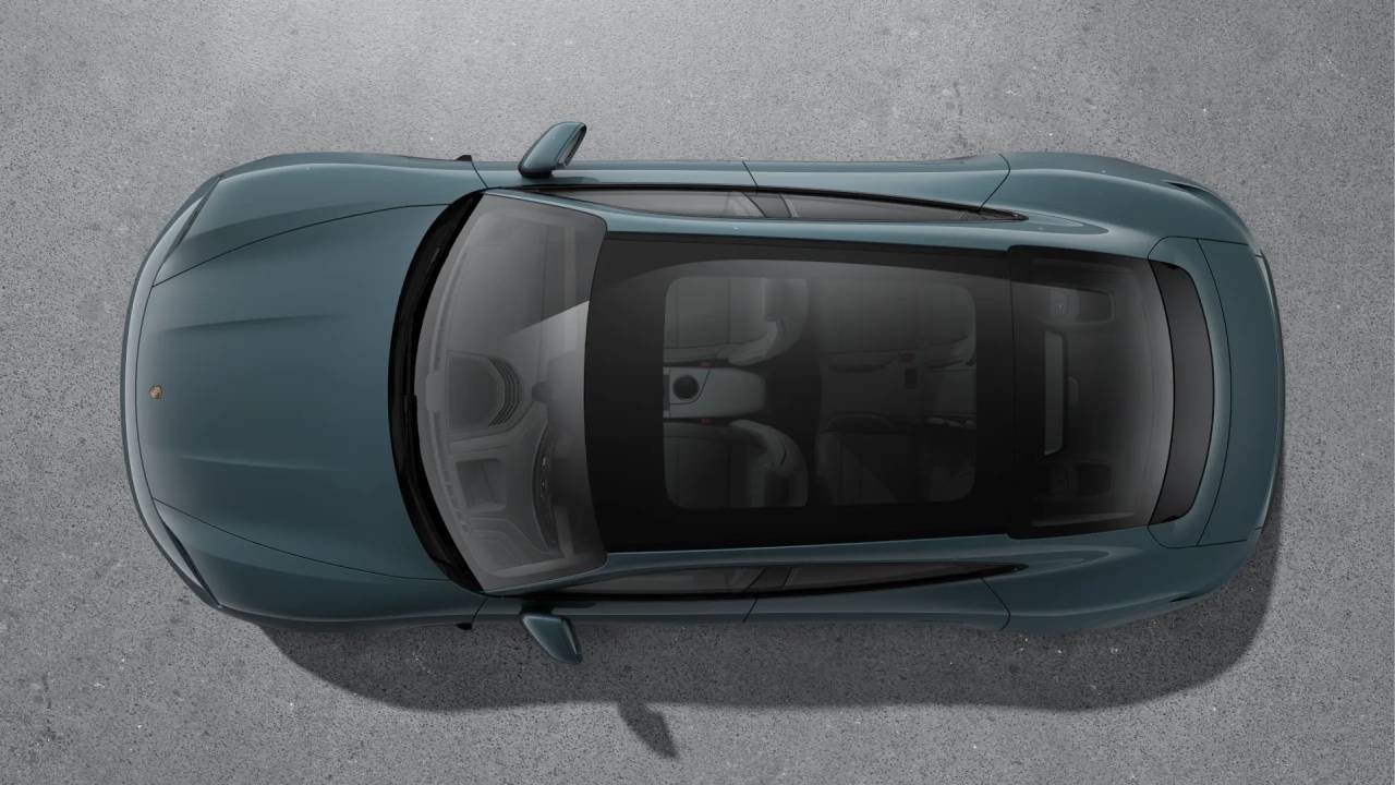 2025 Porsche Taycan S photo 6