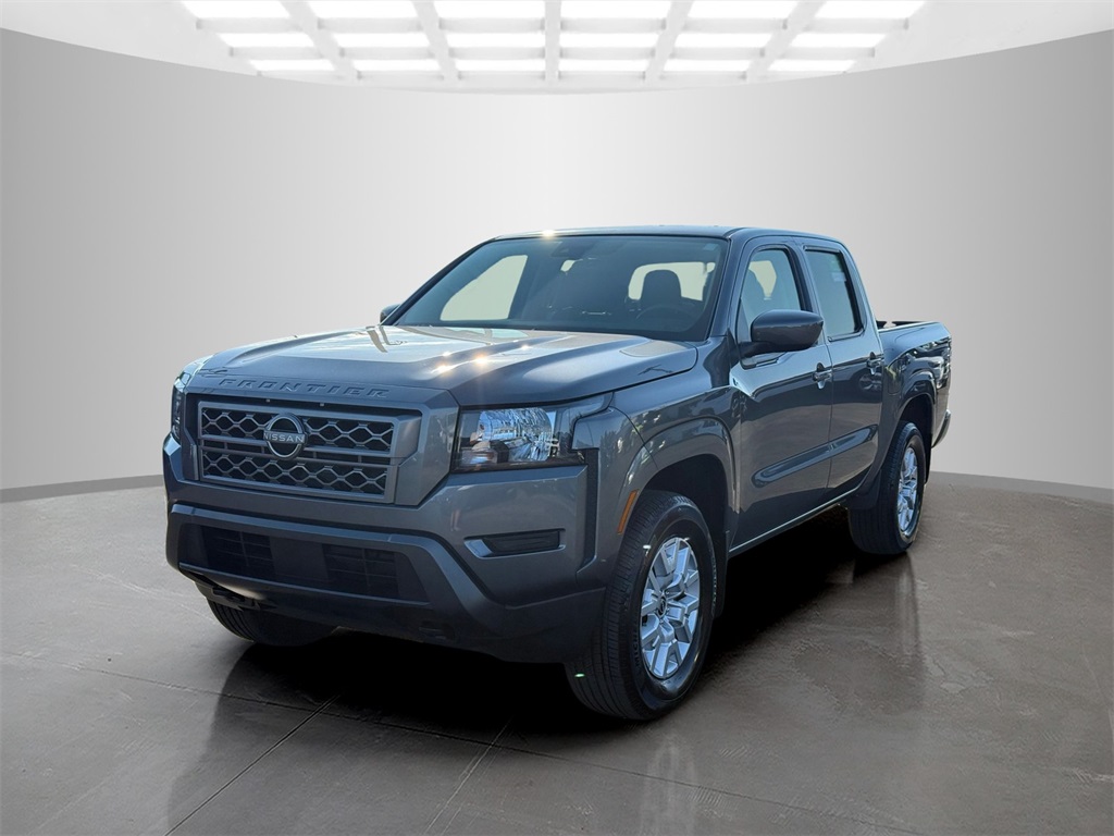 2022 Nissan Frontier SV Crew Cab photo 3