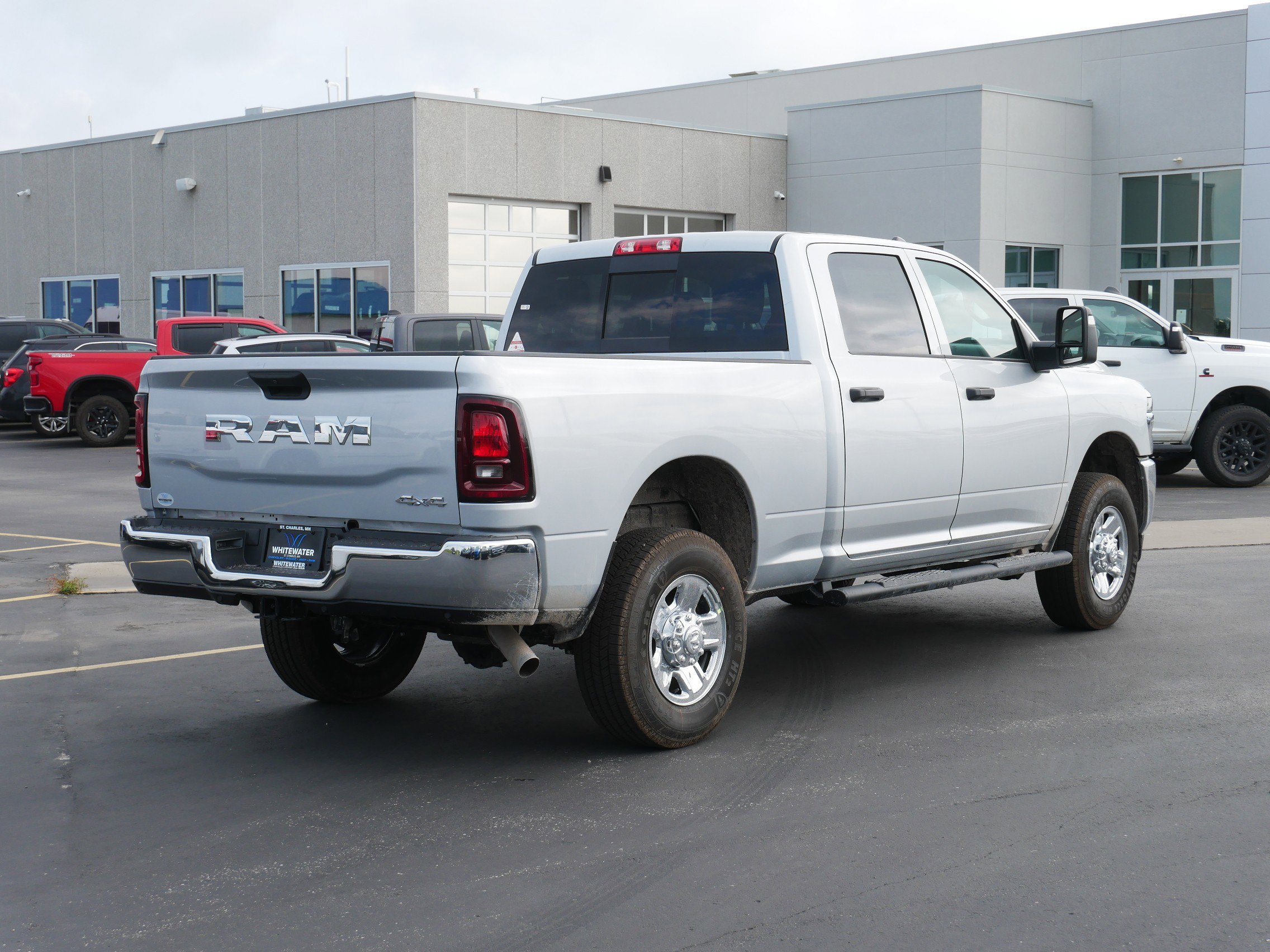 2026 Ram 2500 Tradesman photo 2