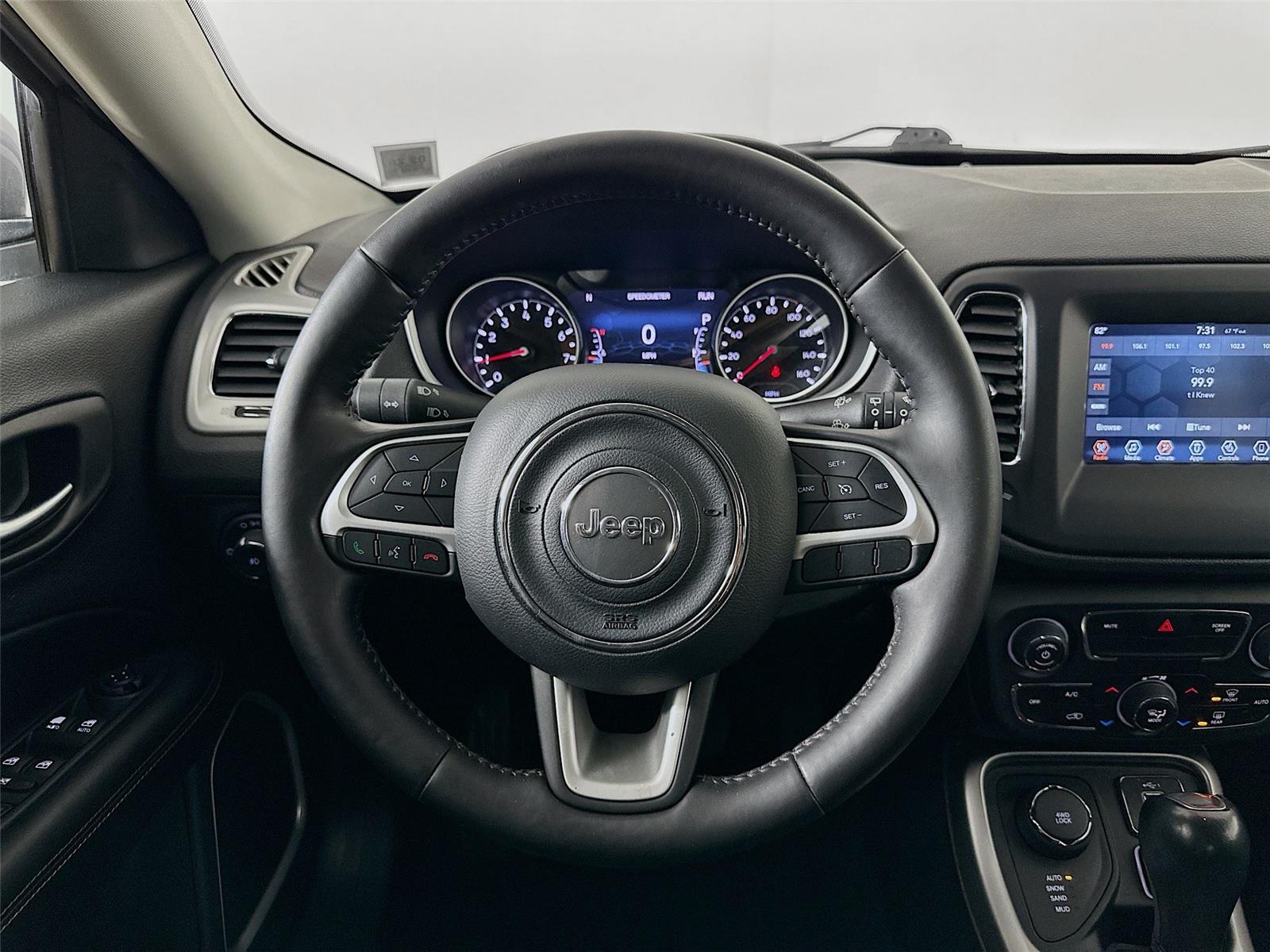 2020 Jeep Compass Latitude photo 11