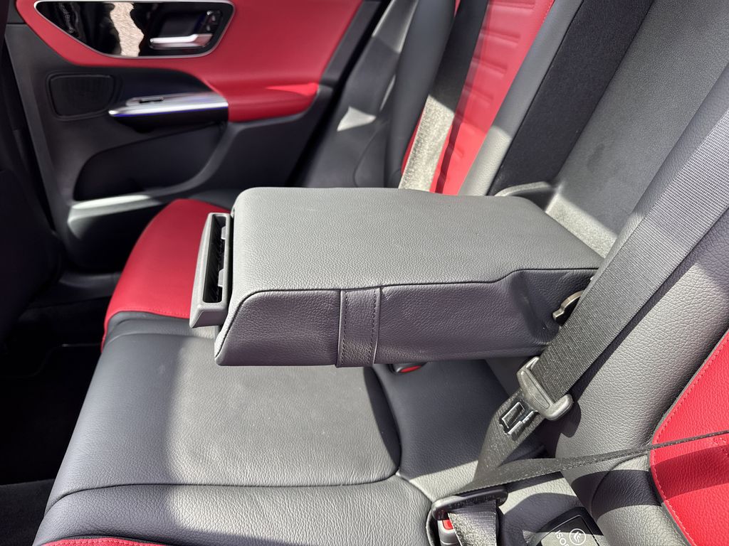 2025 Mercedes Benz GLC Coupe 300 4MATIC photo 37