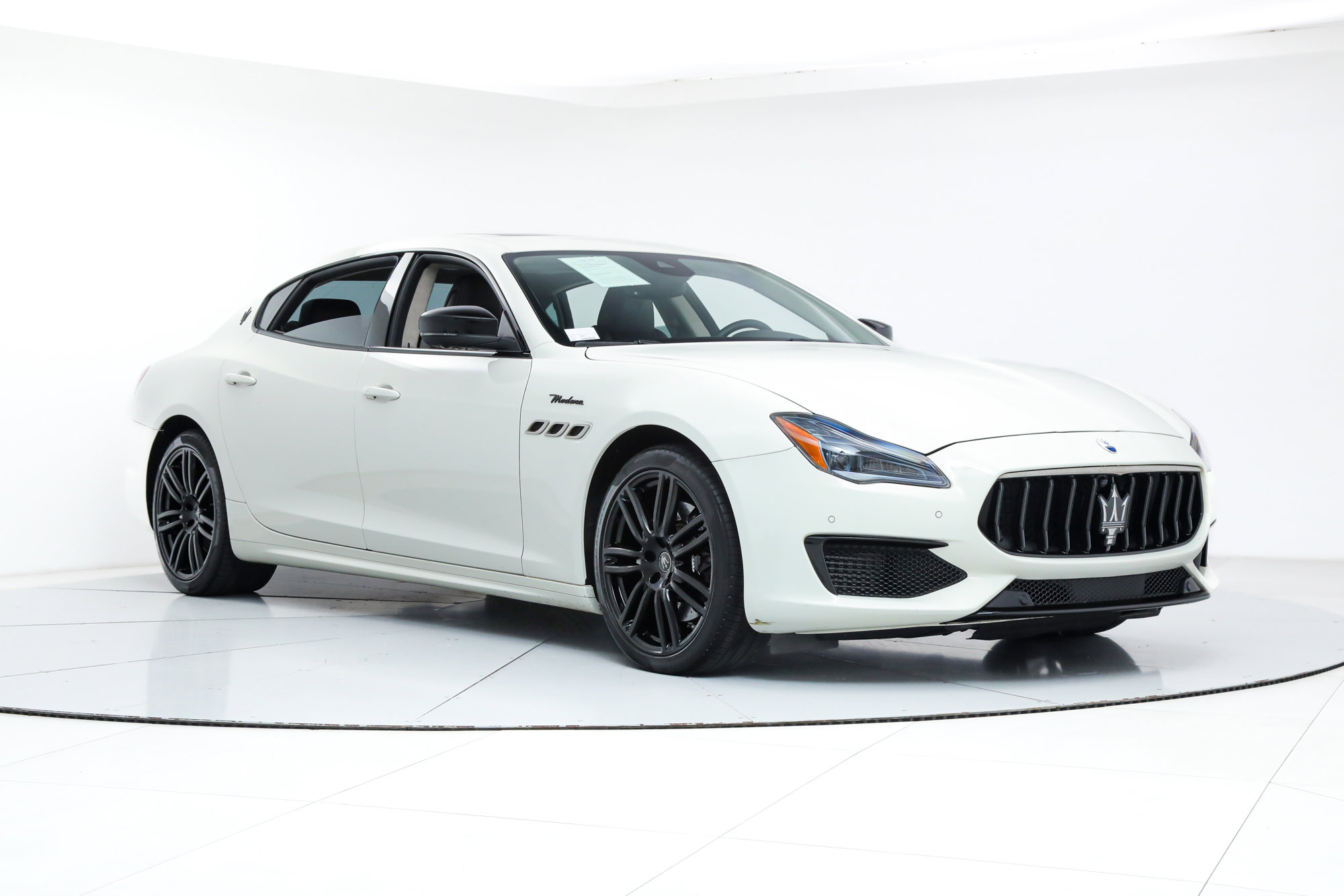 2022 Maserati Quattroporte Modena photo 4