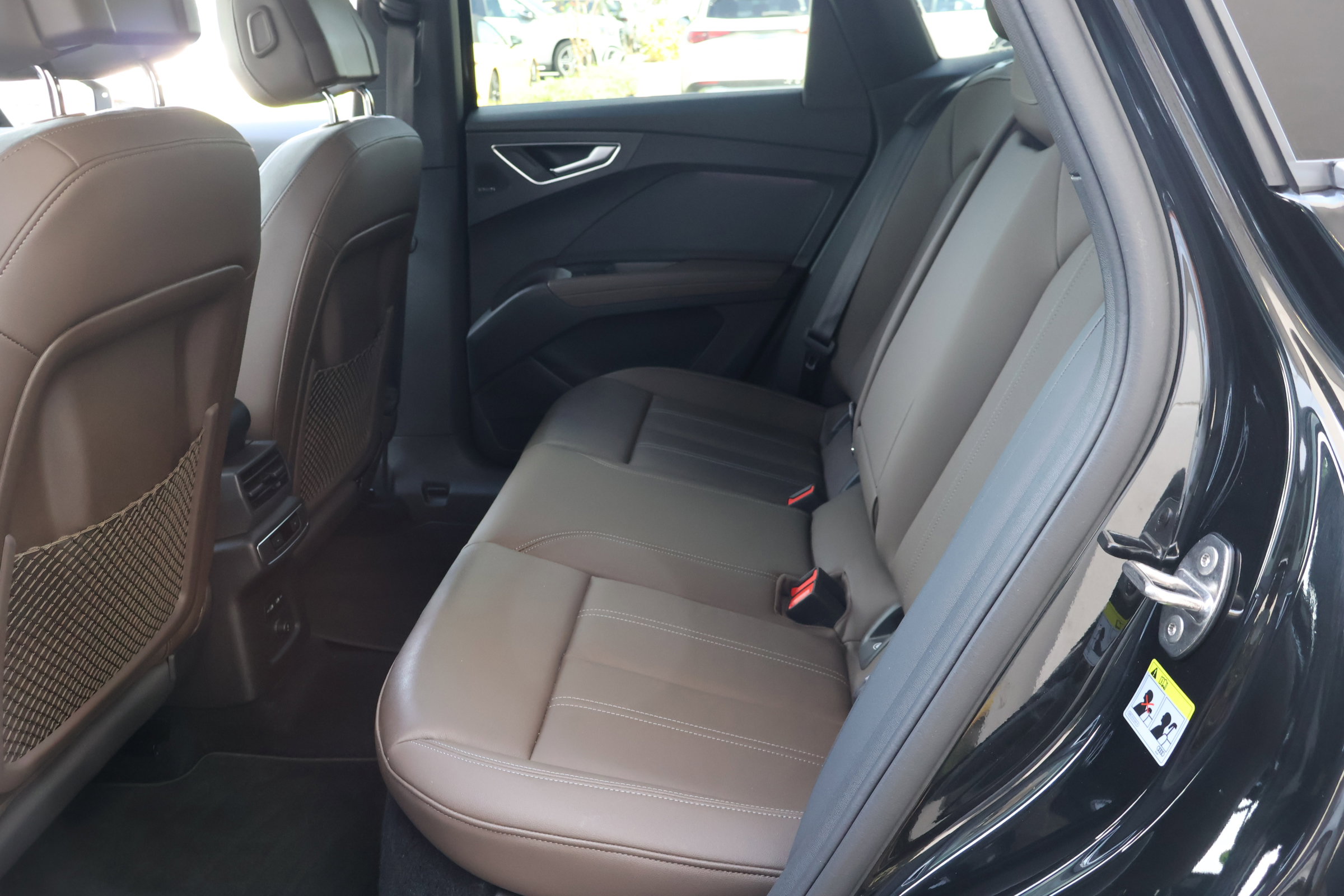 2024 Audi Q4 50 55 E-tron Premium Plus photo 9