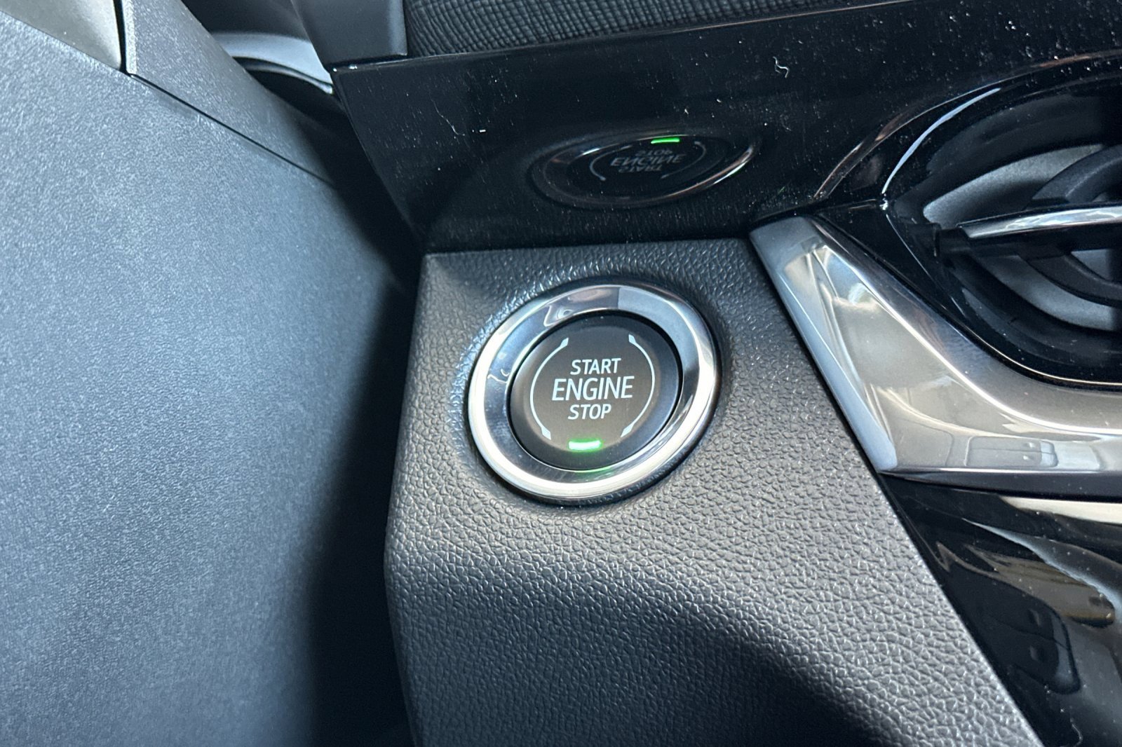 2025 Buick Envista ST photo 21