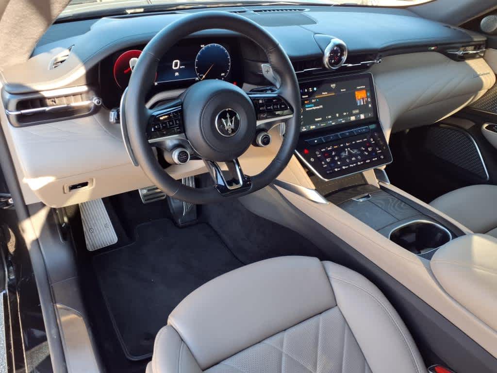 2024 Maserati Granturismo Modena photo 3