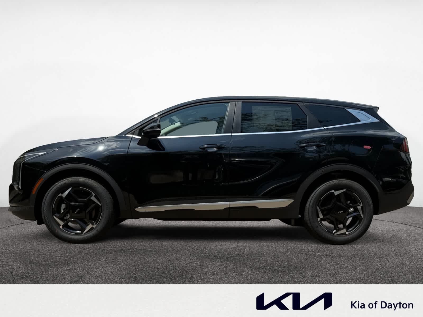 2026 Kia Sportage EX photo 2