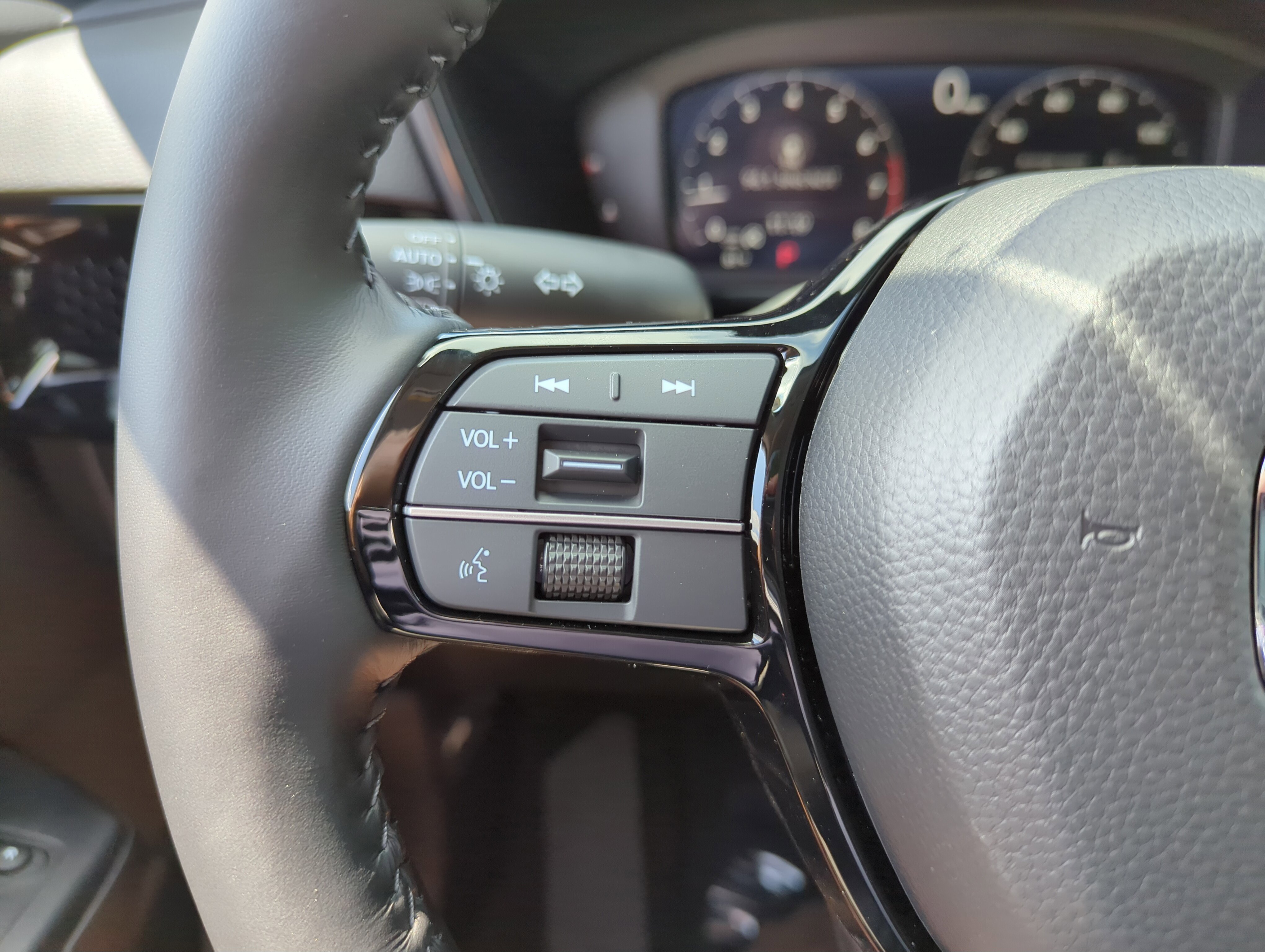 2026 Honda CR-V EX-L photo 10