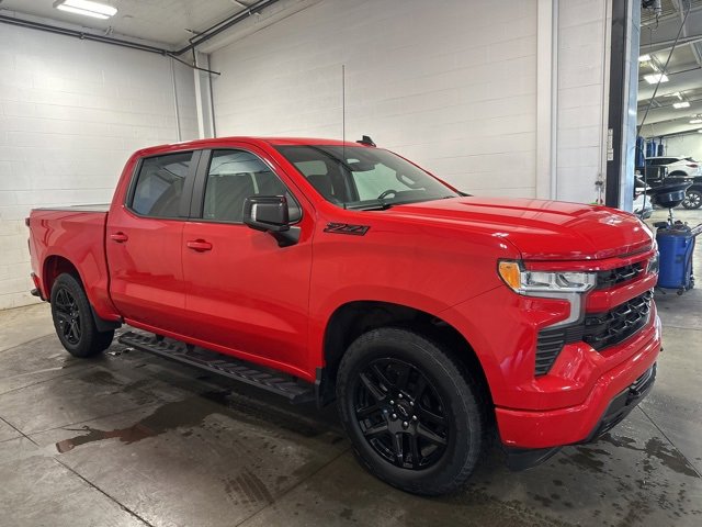 2023 Chevrolet Silverado 1500 RST photo 3