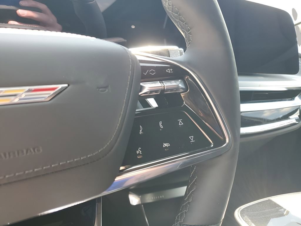 2026 Cadillac Lyriq photo 32