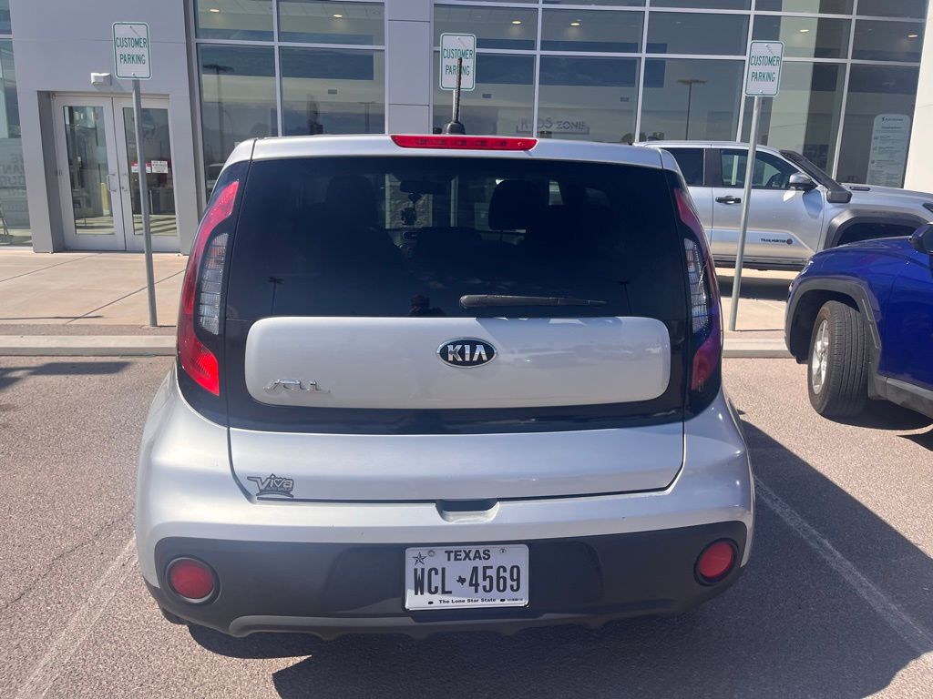 2018 Kia Soul Base photo 3