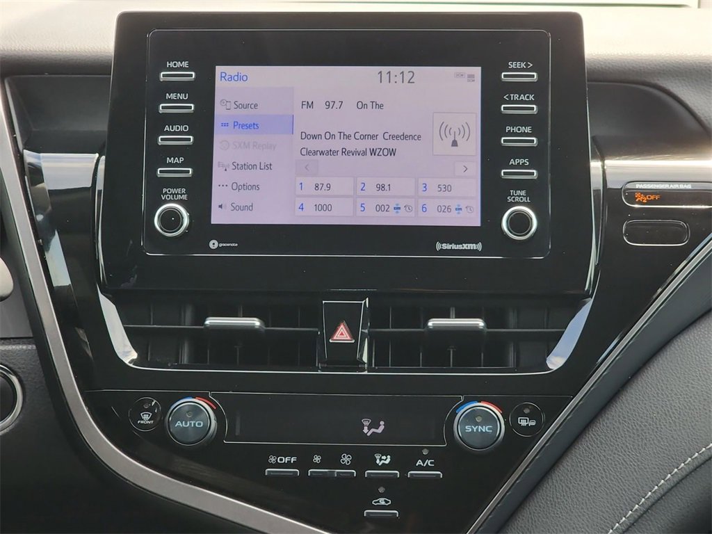 2023 Toyota Camry SE photo 9
