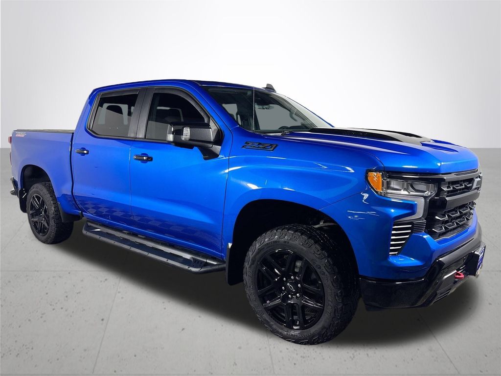 2024 Chevrolet Silverado 1500 LT Trail Boss photo 4