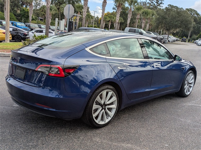 2020 Tesla Model 3 Standard Range Plus photo 4