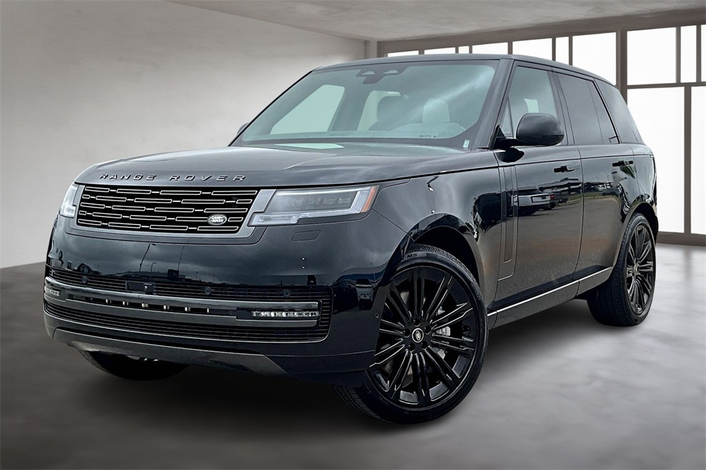 2025 Land Rover Range Rover SE's photo