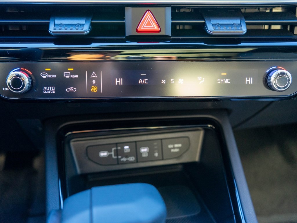 2026 Kia K5 GT-Line photo 20