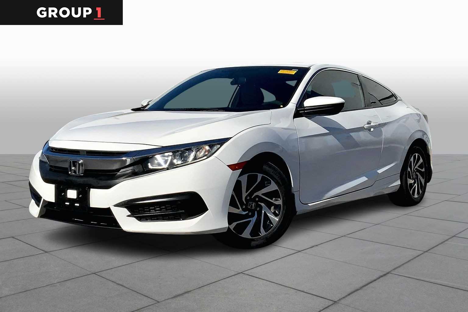 2017 Honda Civic LX-P's photo