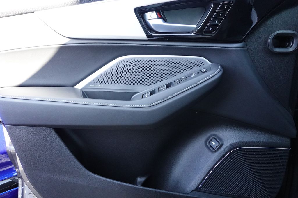 2025 Acura MDX Technology photo 11