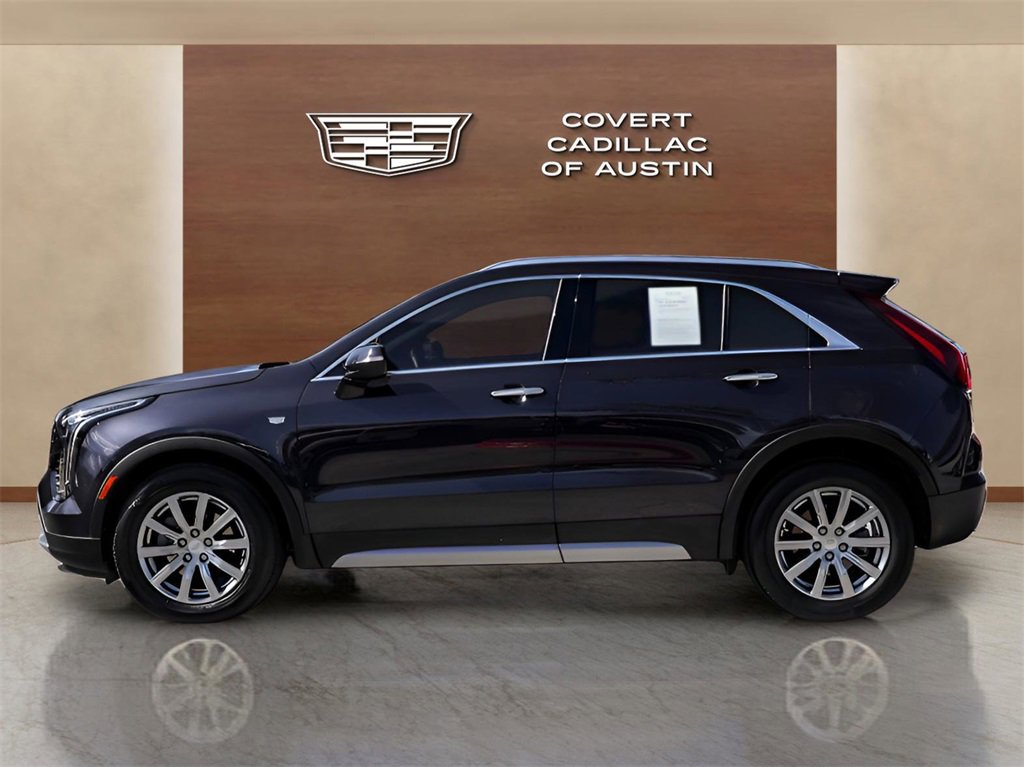 2023 Cadillac XT4 Premium Luxury photo 2