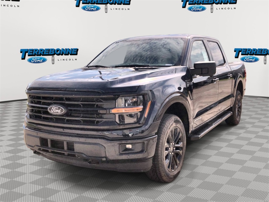 2025 Ford F-150 XLT's photo