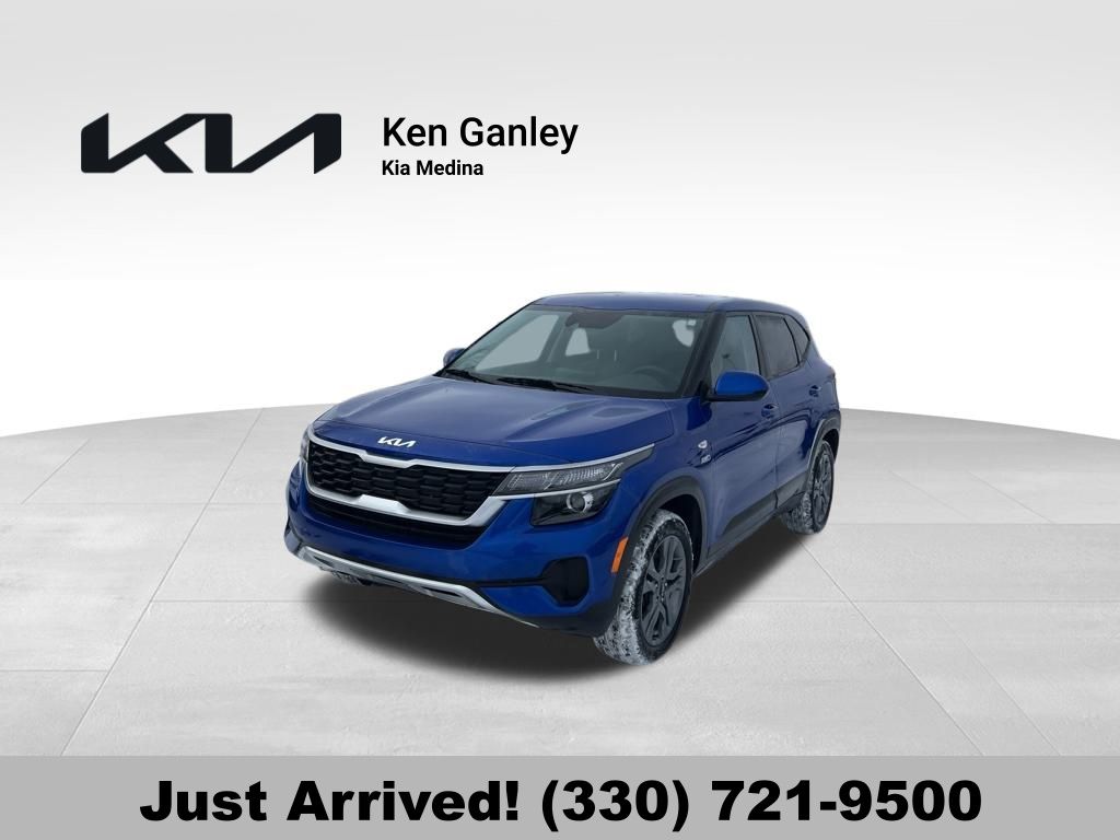 2023 Kia Seltos LX's photo