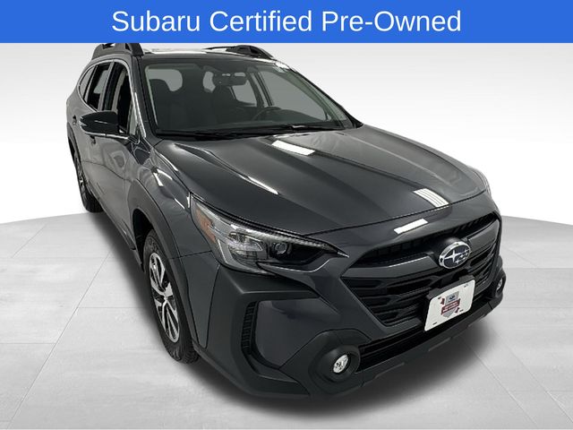 2025 Subaru Outback Premium's photo