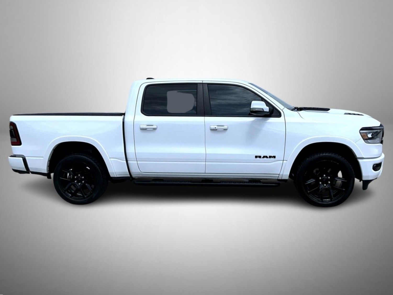 2020 Ram 1500 Laramie photo 4