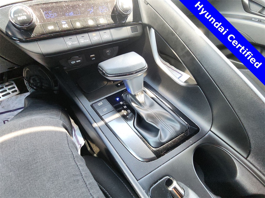 2025 Hyundai Elantra SEL Sport photo 18