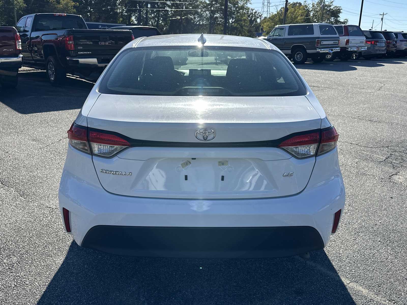 2023 Toyota Corolla LE photo 6