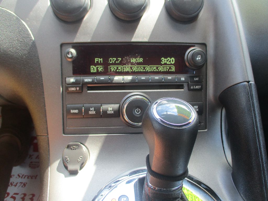 2007 Pontiac Solstice photo 4