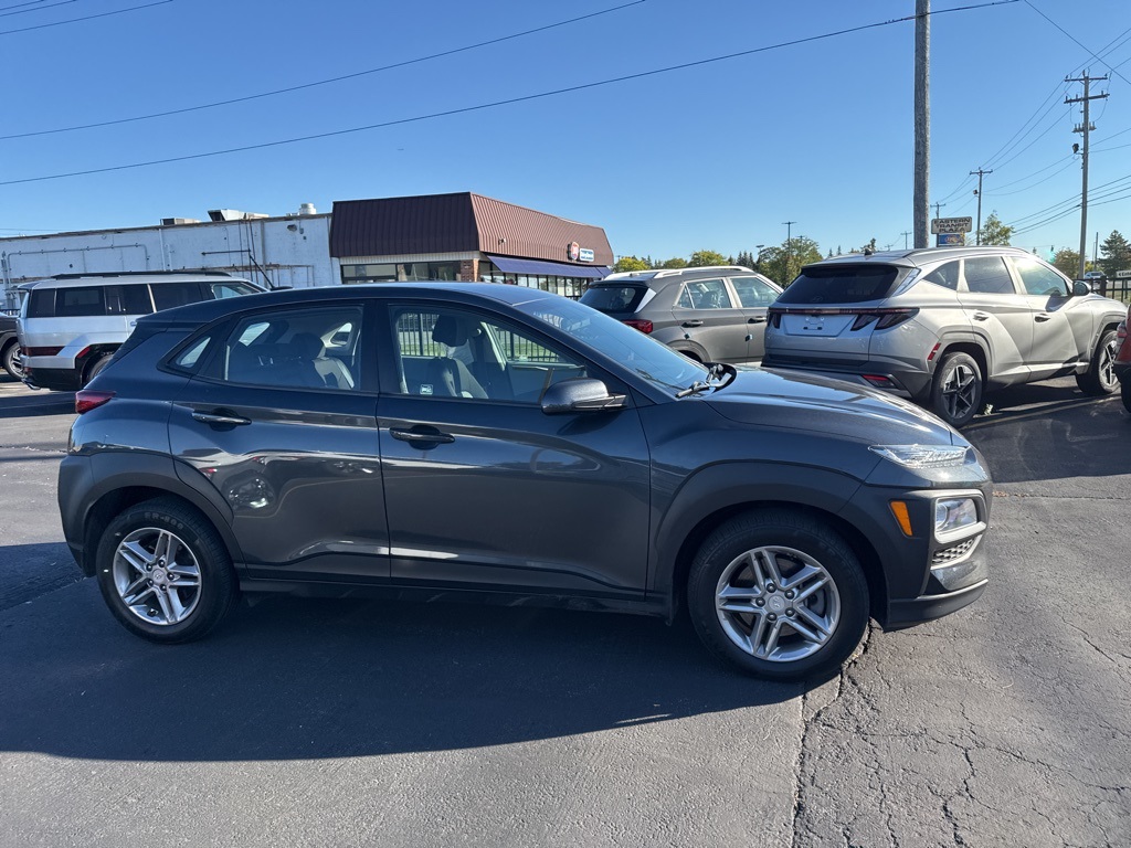 2018 Hyundai Kona SE photo 2